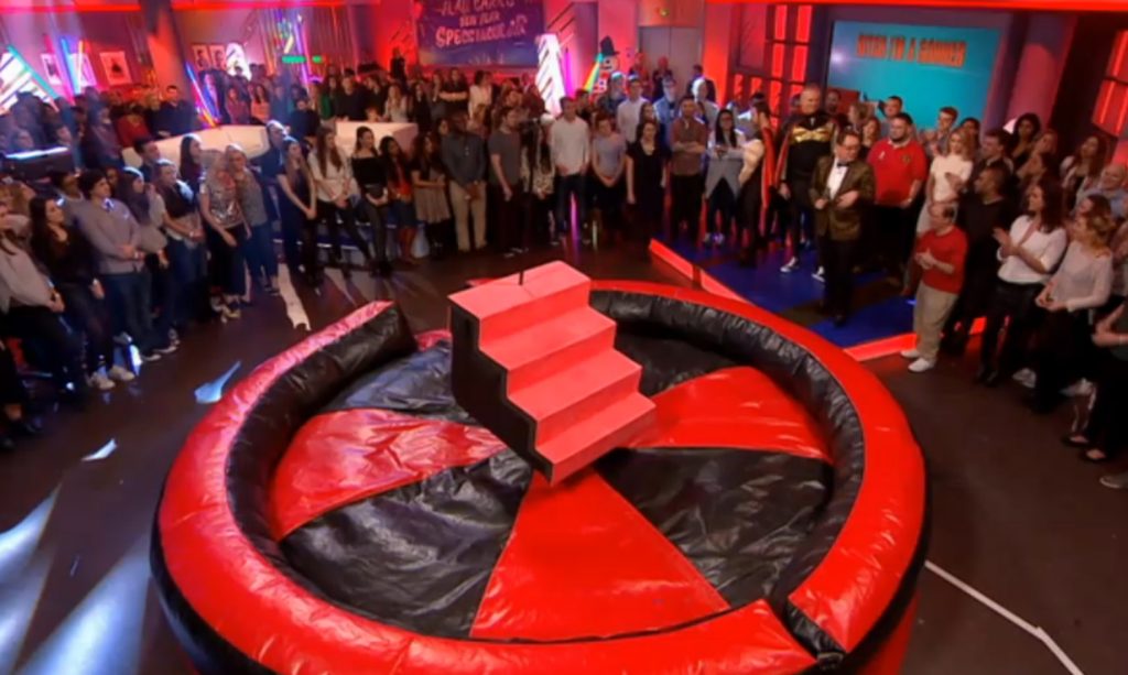 Alan-Carr-TV-game-show-prop-hire