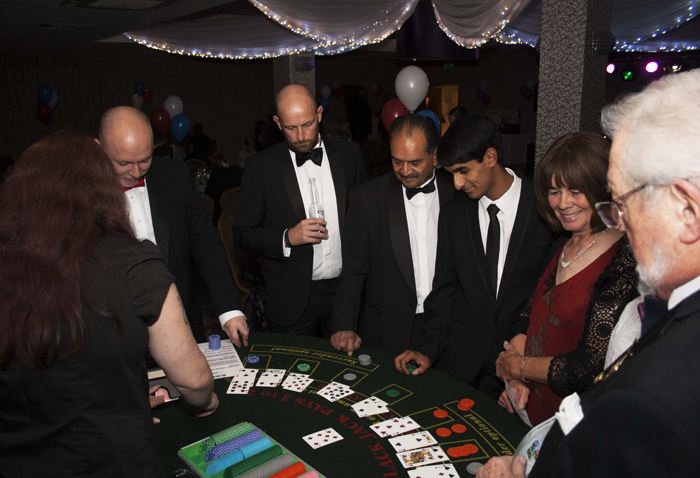 black jack game fun casino hire