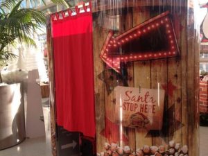 Christmas-photobooth-hire- Christmas photobooth hire