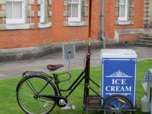 Ice-Cream-Trike-Hire Vintage ice cream cart hire