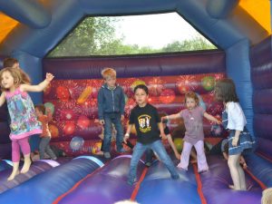 bouncy-castle-hire-gravesend-dartford-kent