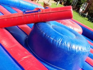 Bouncy-gladiator-duel-london Bouncy-gladiator-duel-london