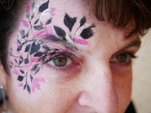 Face-painter-in-kent Face painter in kent