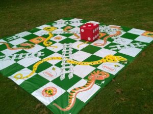 Giant-snakes-and-ladders-game-hire