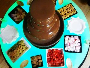 Hire-chocolate-fountain Hire chocolate fountain