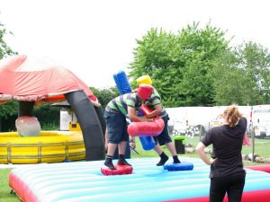 Inflatable-gladiator-duel-kent Inflatable-gladiator-duel-kent