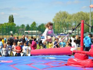 Inflatable-hire-last-man-standing Inflatable-hire-last-man-standing