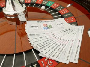 fun-casino-roulette-table-hire