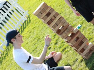 giant-jenga-garden-games-for-hire