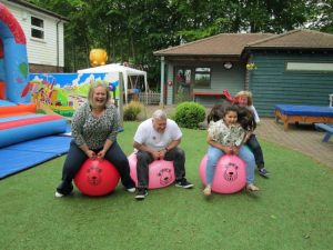 leisureking-gardengames-spacehoppers space hoppers garden games for hire