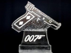 leisureking-icesculptures-007pistol