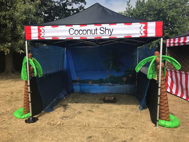 leisureking-sidestalls-coconutshy-stallfront