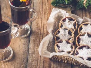 mulled-wine-and-mince-pies-catering mulled wine and mince pies catering