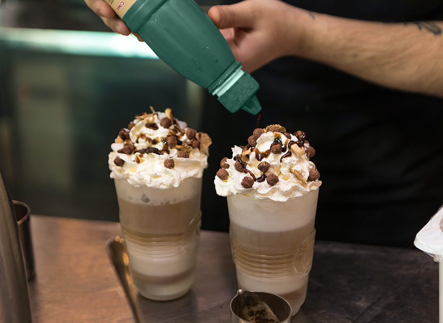 hot-chocolate-stand-hire-with-cream hot-chocolate-stand-hire-with-cream