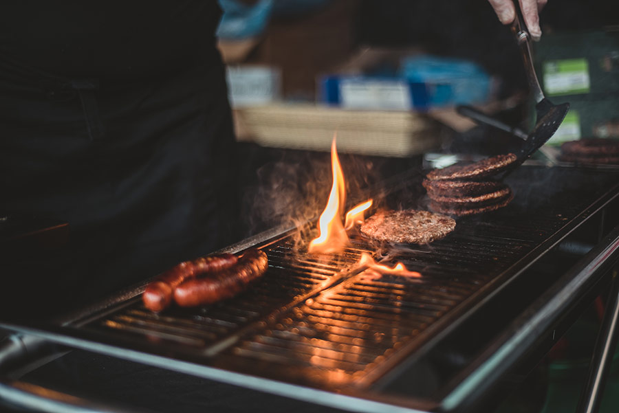 mobile-catering-burger-stand-for-hire