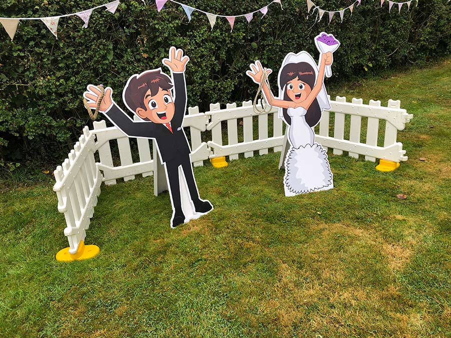 wedding-ring-toss-game-hire