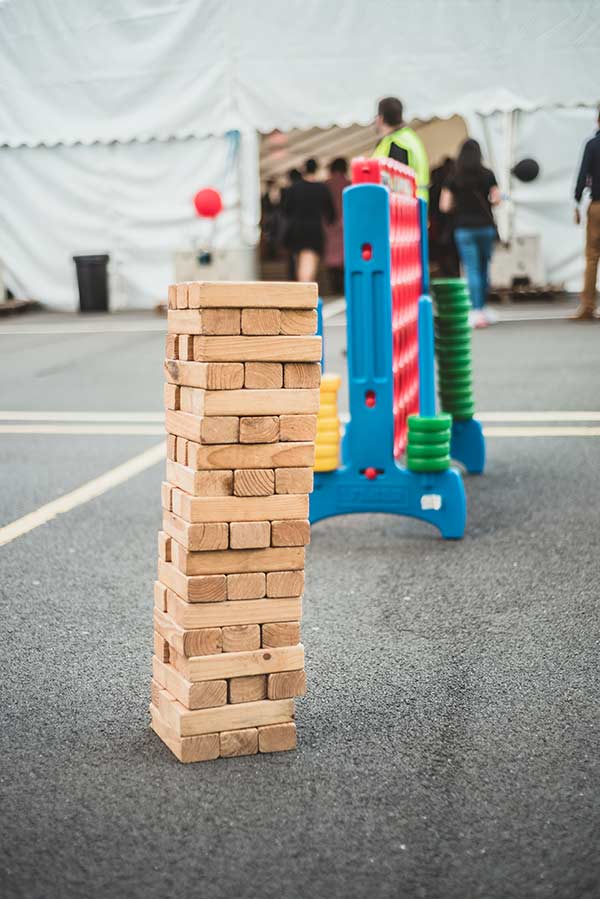 hire-giant-jenga-game