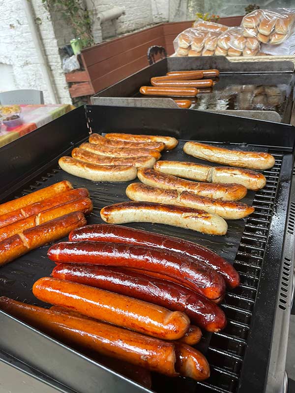 bratwurst-german-sausage-stand-hire-kent