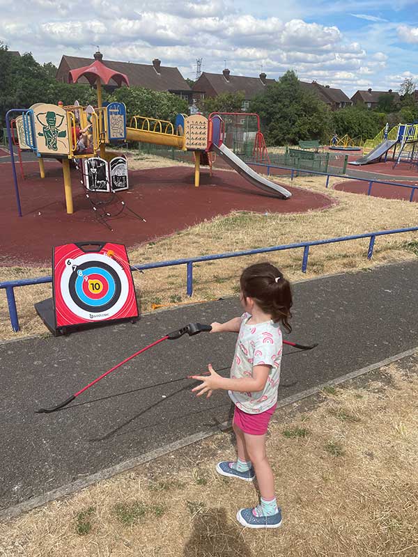 childrens-archery-set-hire