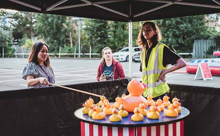 hook-a-duck-stall-hire