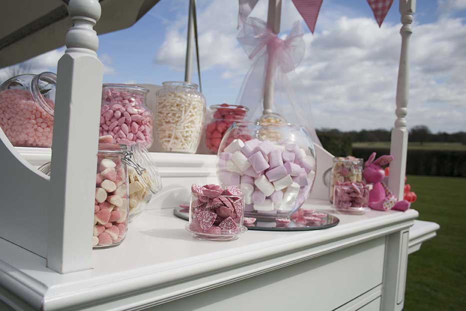 wooden-sweet-cart-hire-kent