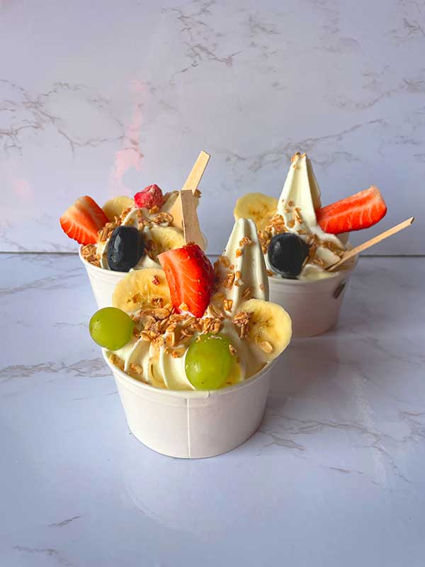 frozen-yoghurt-bar-hire-kent-essex-and-london