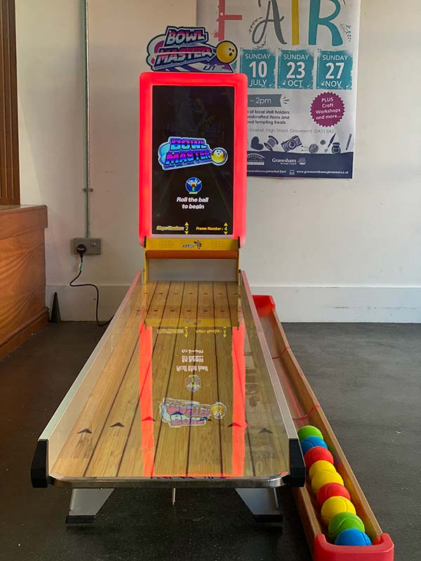 hire-virtual-bowling-game-london