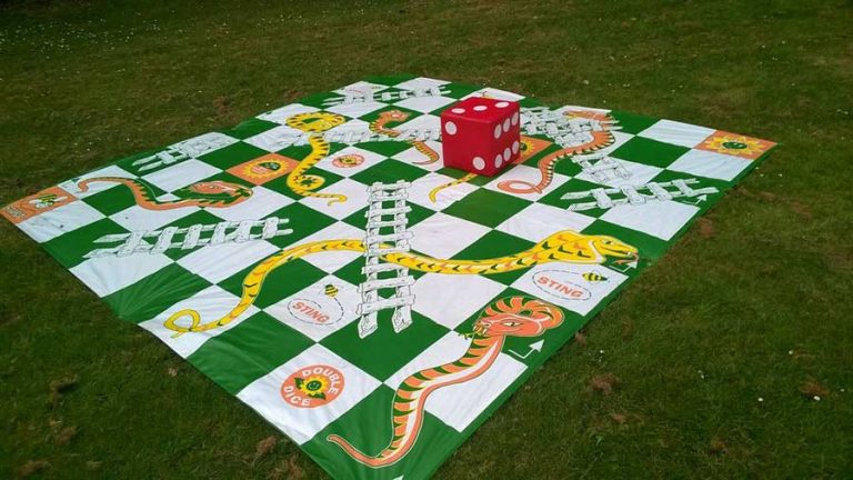 giant-snakes-and-ladders-hire-garden-games