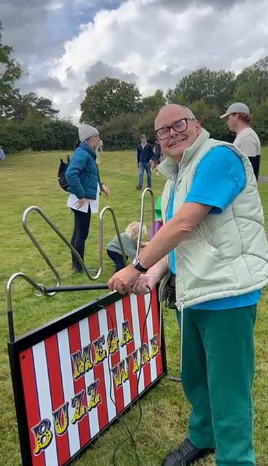 buzzwire-game-hire-funfair buzzwire-game-hire-funfair