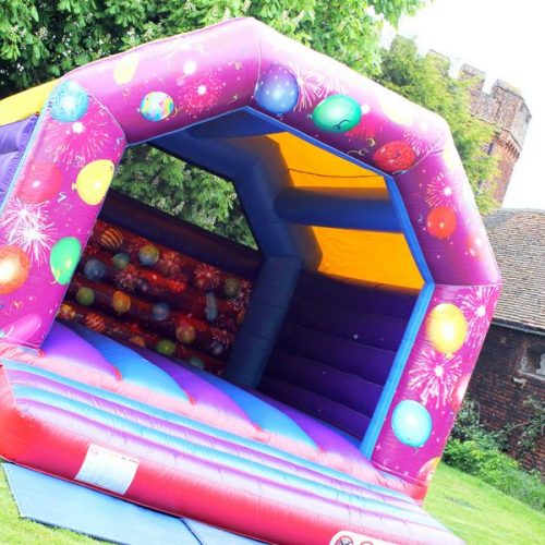 Bouncy castles hire kent