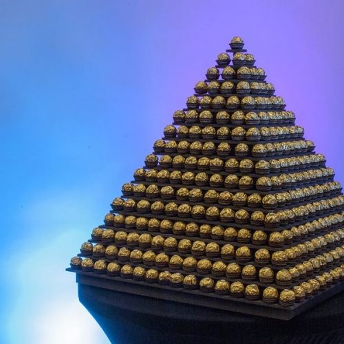Ferrero Rocher Pyramid Rent