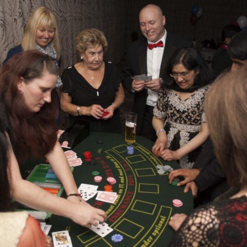 Fun-casino-hire-blackjack-table