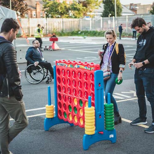 Guests-and-Giant-Connect-4 Guests-and-Giant-Connect-4
