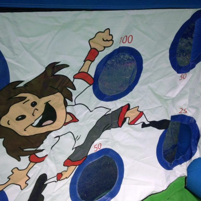 Inflatable-penalty-shoot-out-hire
