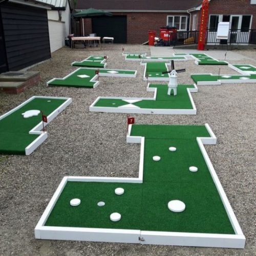 Mobile-crazy-golf-hire-kent