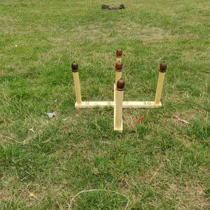 Quoits-garden-game-hire