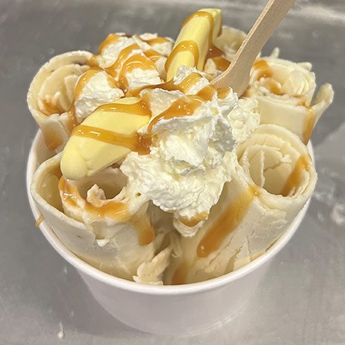 banoffee-ice-cream-roll banoffee-ice-cream-roll