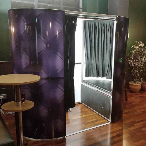 black-chesterfield-photo-booth-hire