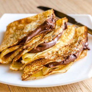 Crepes with chocolate cream Crepes with chocolate cream