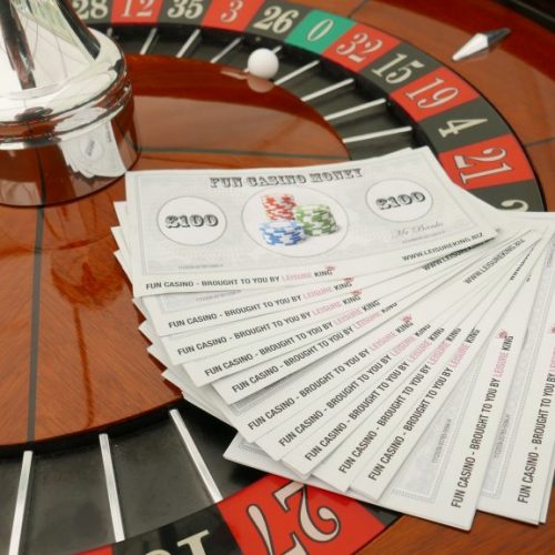 fun-casino-roulette-table-hire