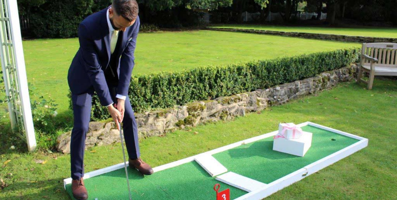 hire-wedding-crazy-golf-kent