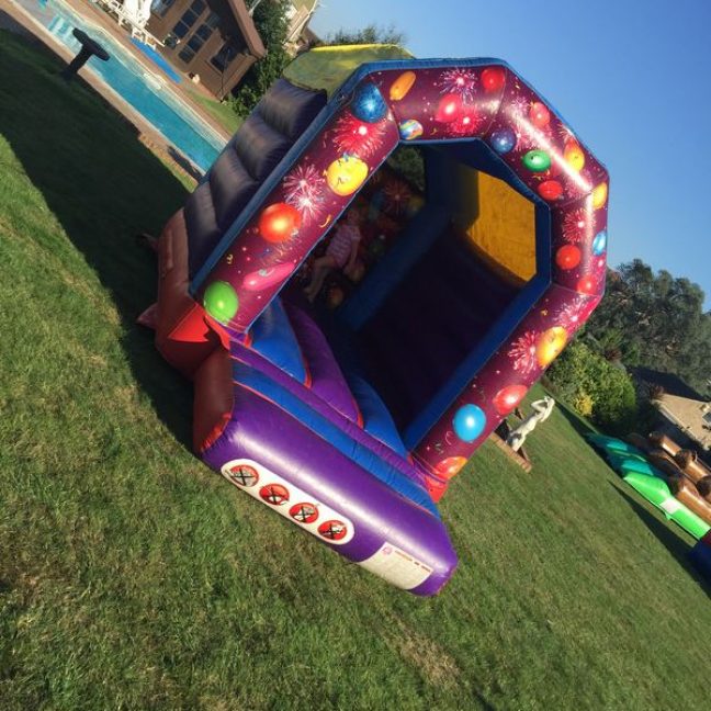 leisureking-bouncycastle-minicelebrations-2