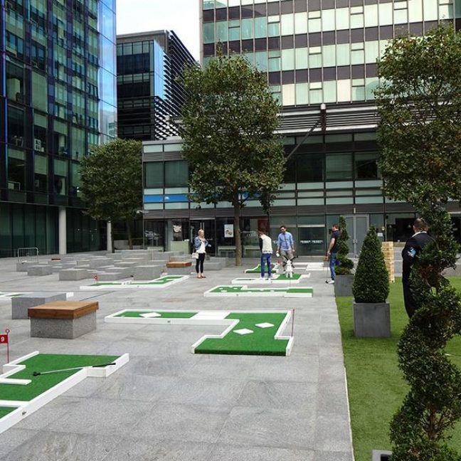leisureking-crazygolf-setup2