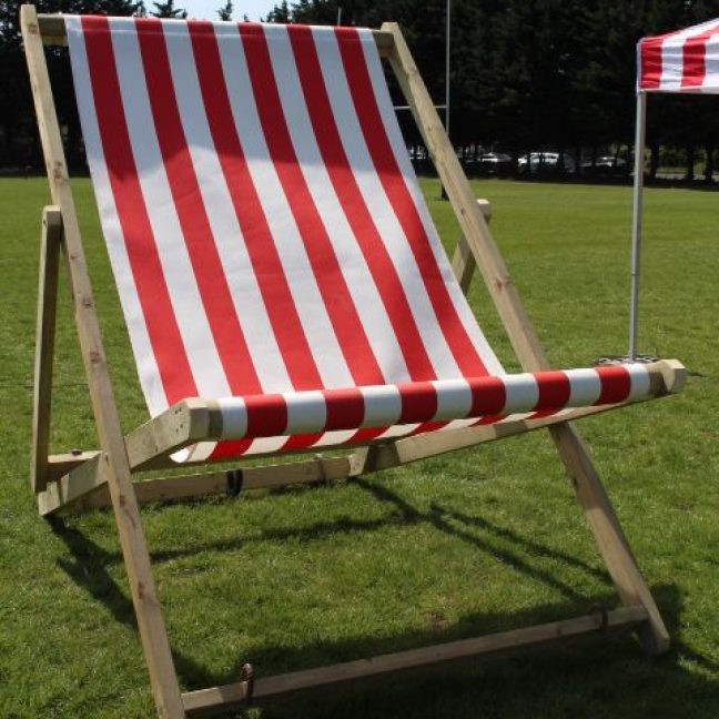 leisureking-giantdeckchair-side1