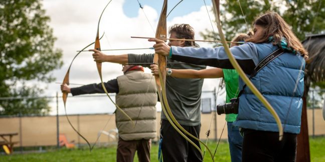 leisureking-group-archery leisureking-group-archery