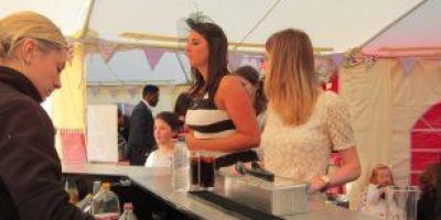 leisureking-mobilebars-marqueewedding leisureking-mobilebars-marqueewedding