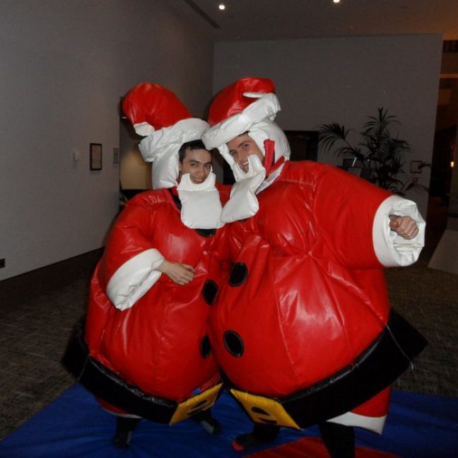 lesiureking-sumosuits-santa-2