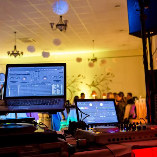 mobile dj and disco hire kent