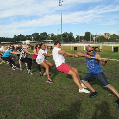 sports-day-hire-games-tug-of-war